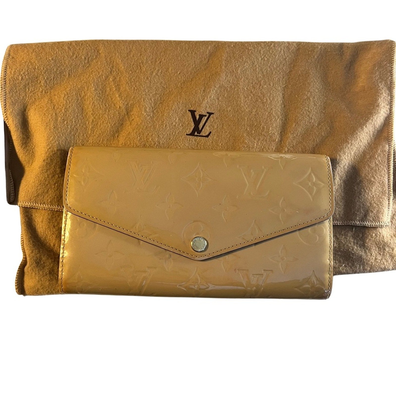 Louis Vuitton Vernis Leather Wallet