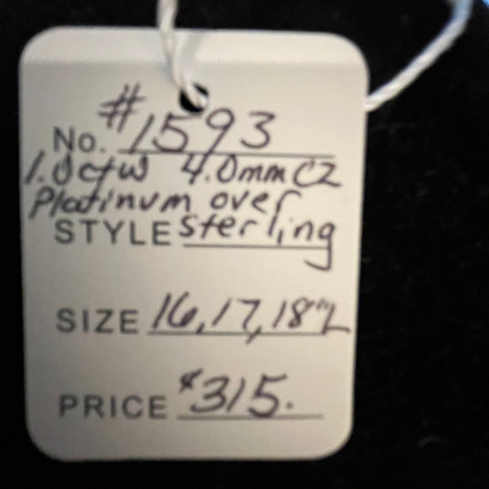 DanielMark 3 Cluster Pendant Necklace