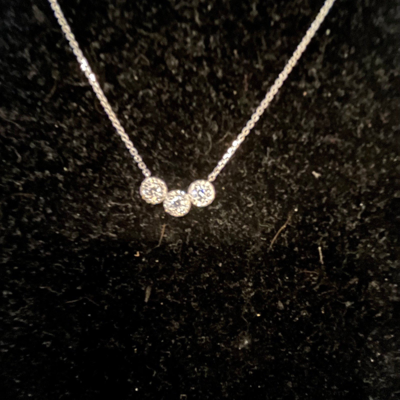 DanielMark 3 Cluster Pendant Necklace